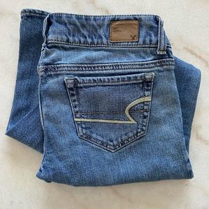 American Eagle Artist Light Wash